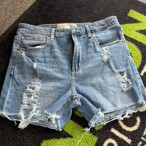 Abercrombie & Fitch Cut off Jean Shorts